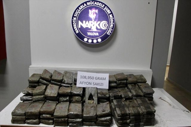 yalova-da-108-kilo-950-gram-afyon-sakizi-ele-12730766_o