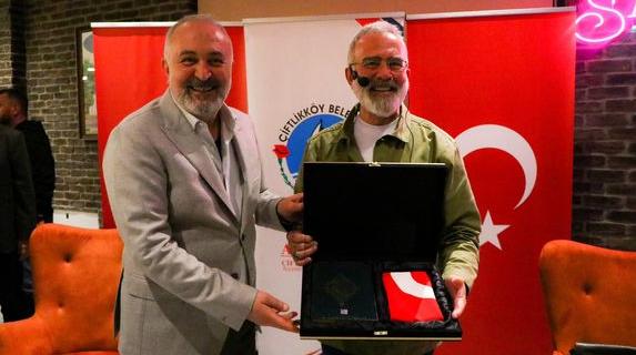 YENİŞEHİRLİOĞLU ÇİFTLİKKÖYLÜLERE TAHSİN PAŞA’YI ANLATTI