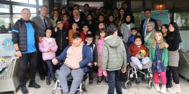 BASKAN-SILPAGAR-OZEL-OGRENCILERLE-BULUSTU-1